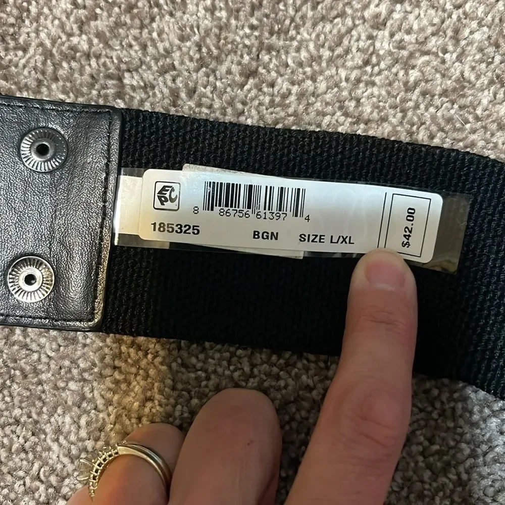NWT Vince Camuto adjustable black belt with pewter accents size L/XL